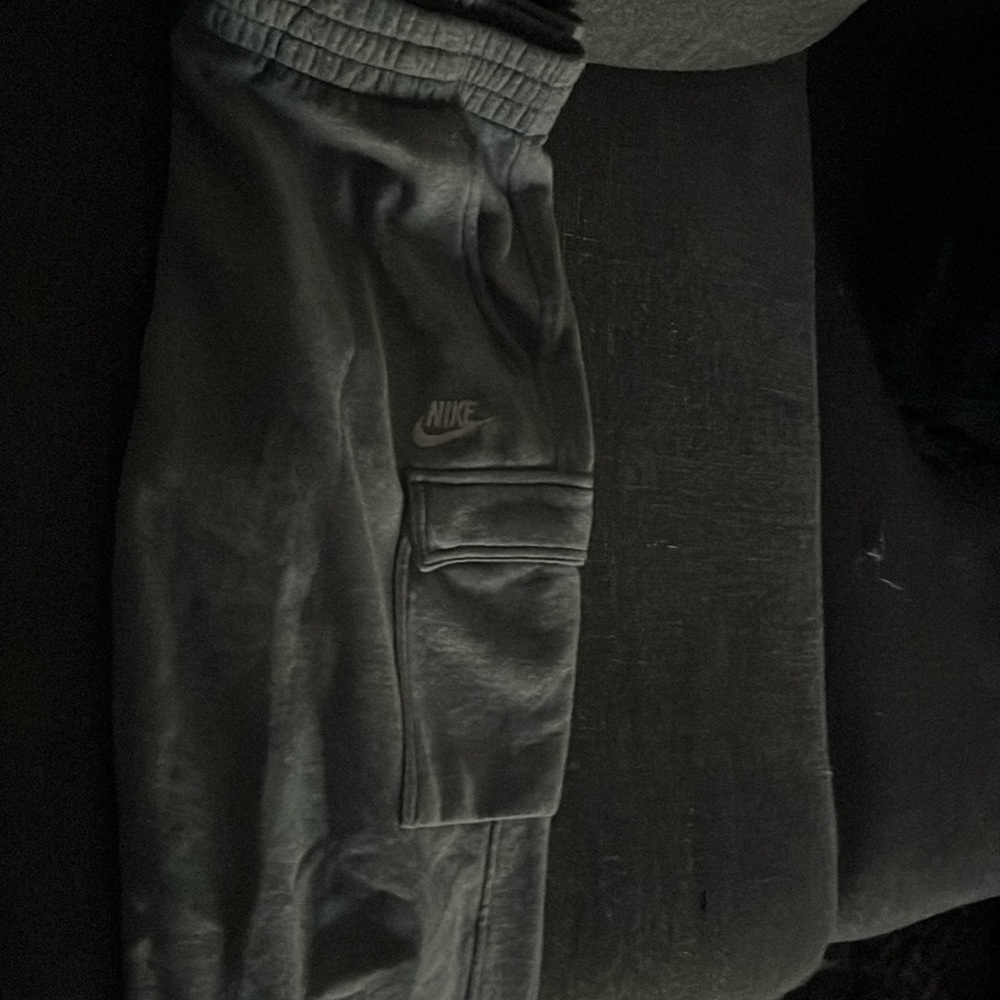 Gray Nike sweats perfect condition extra large but fits just like M